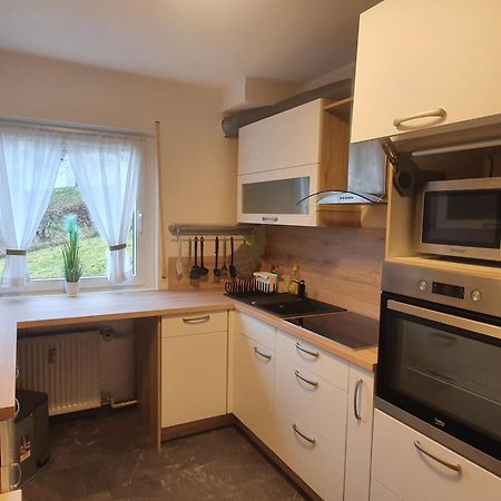 Schlossberg Ferienwohnung Waldeck  Rum bild