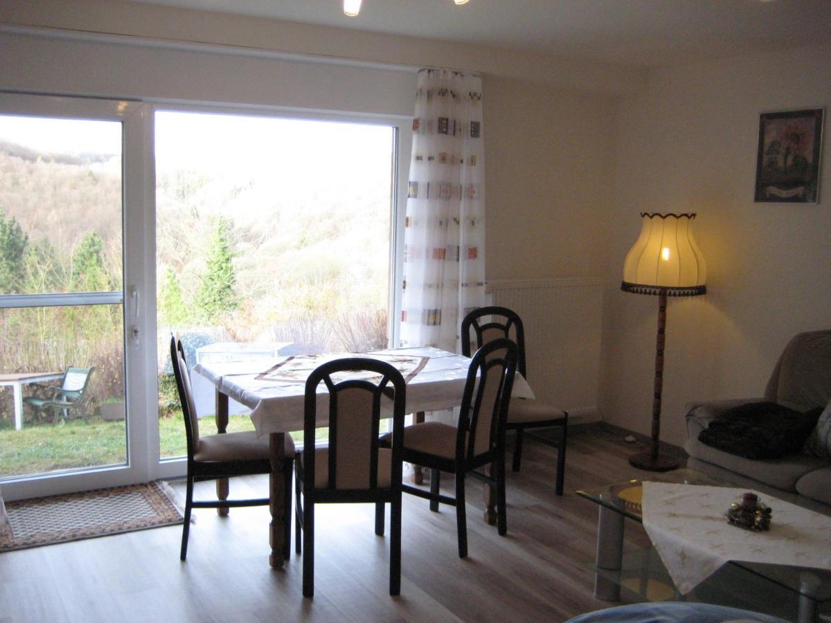 Schlossberg Ferienwohnung Waldeck  Rum bild